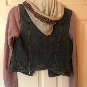 Sweatshirt style jean jacket